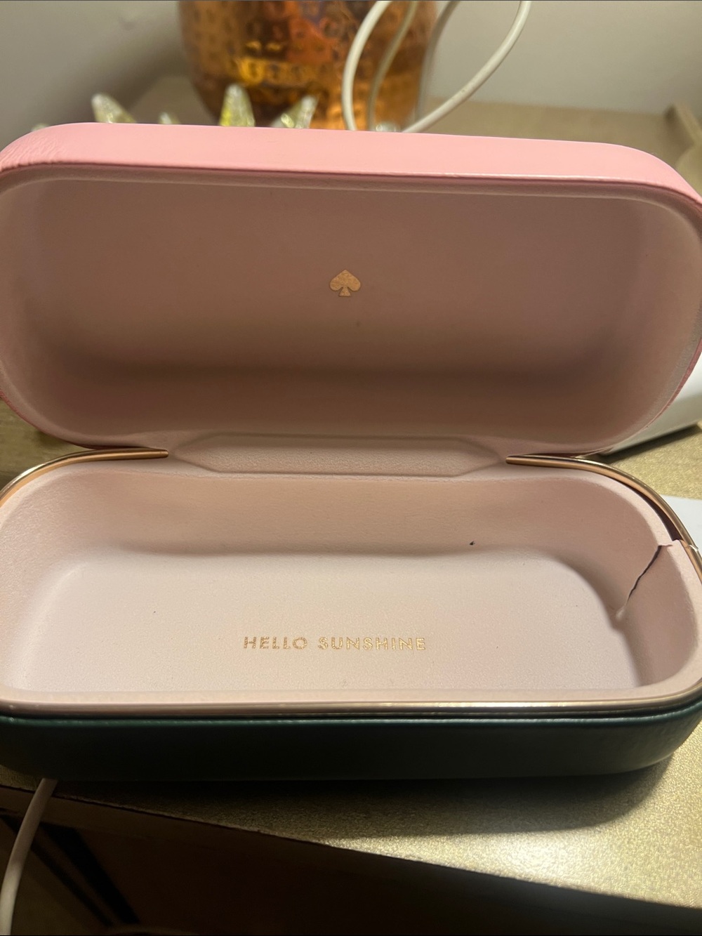 kate spade Pink Round Sunglasses with Green Case and Gold Trim - Picture 2 of 6